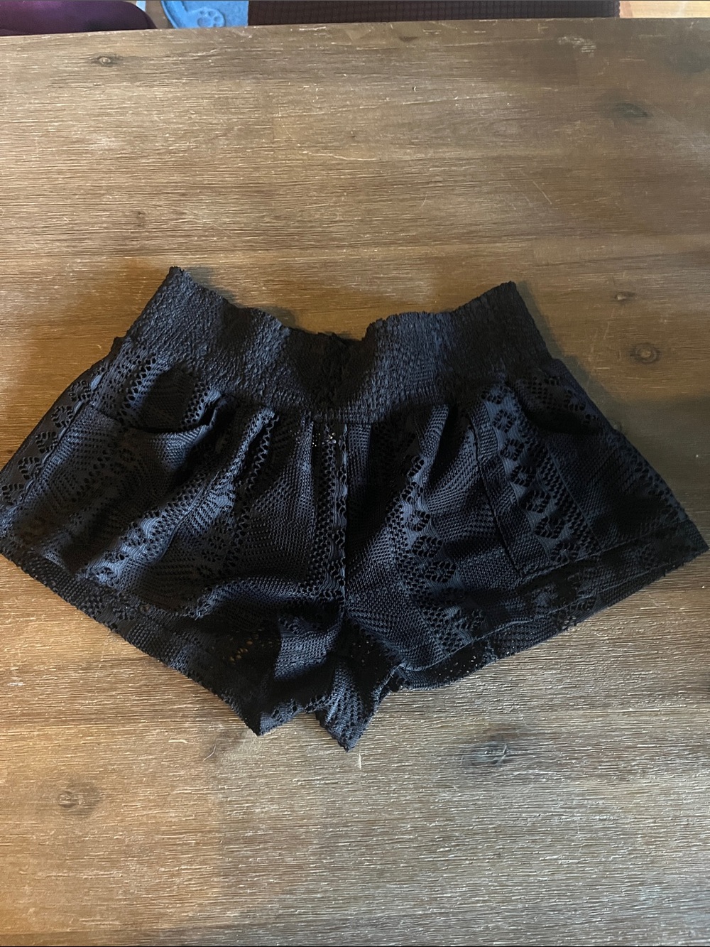 La Vie en Rose Black Lace Overlay Swim Shorts (size M)